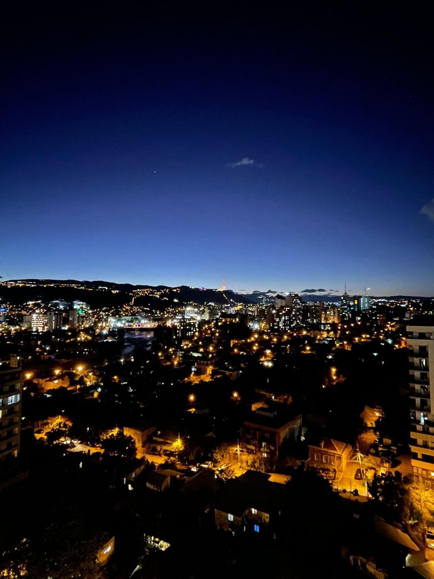 Cozy 1-Bedroom Unit In Tbilisi, With Amazing View Exterior photo