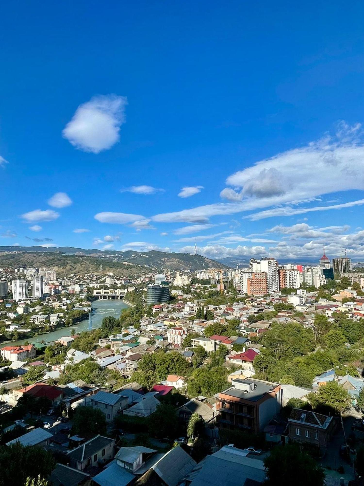 Cozy 1-Bedroom Unit In Tbilisi, With Amazing View Exterior photo